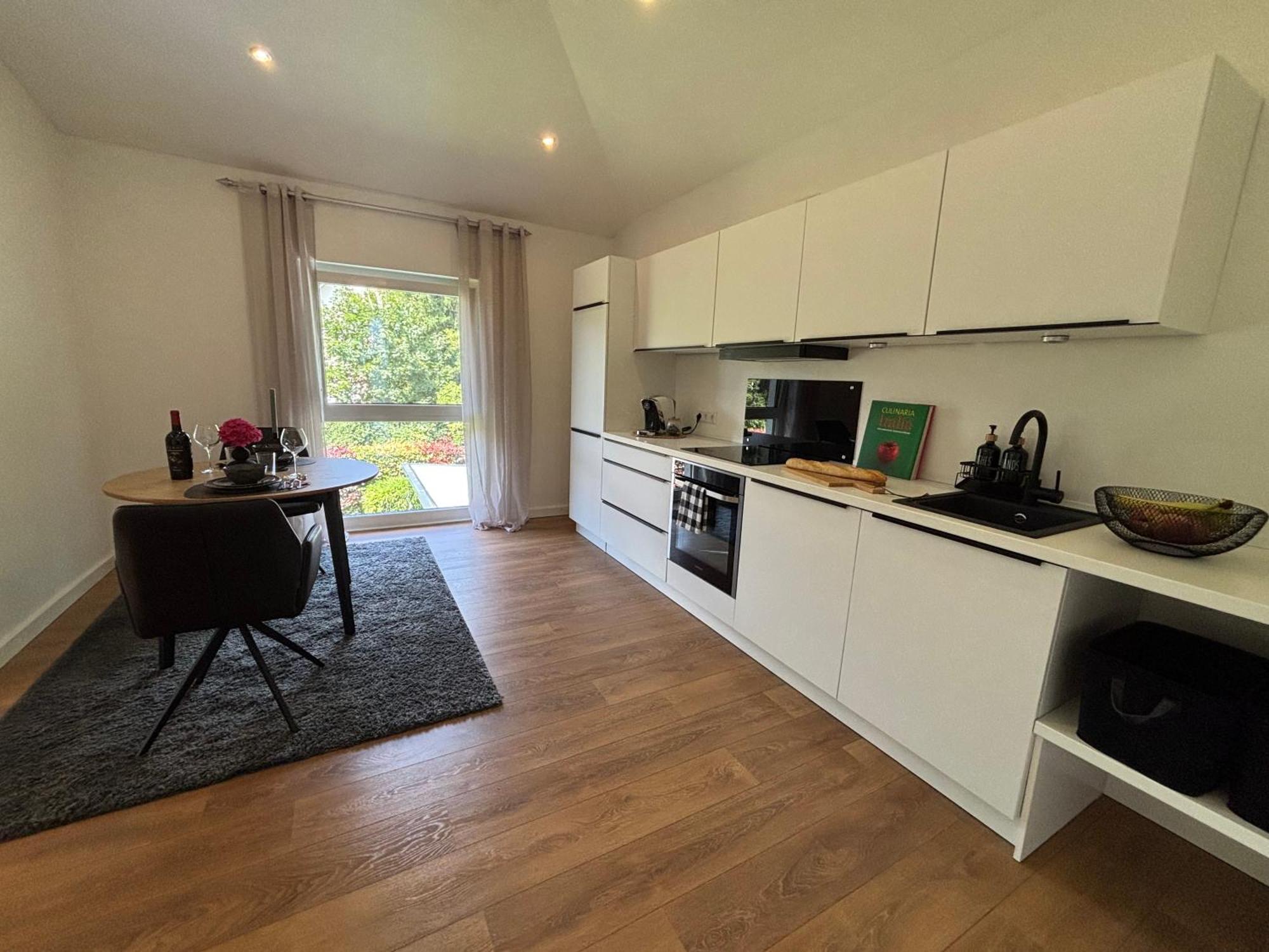 B&S-Apartment 100 Qm Neu Schlangen Екстер'єр фото